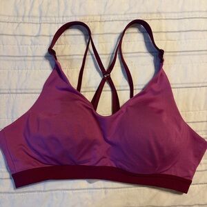 Calia by Carrie Underwood Women’s Wireless Sports Bra - Magenta/Purple